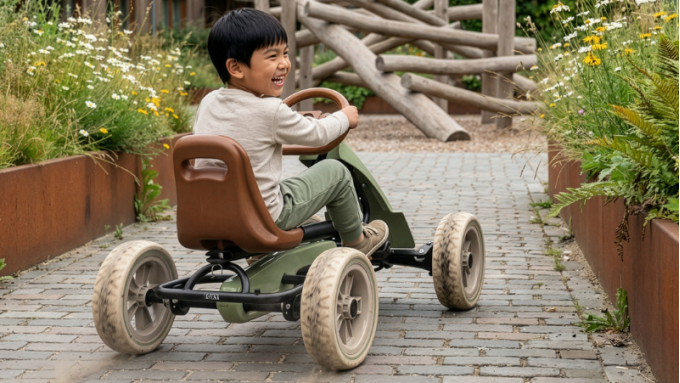 9 juguetes de exterior para ni&ntilde;os peque&ntilde;os y en edad preescolar