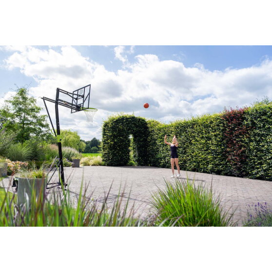 Tablero de baloncesto port&aacute;til con ruedas EXIT Galaxy y aro de volcada, color verde/negro